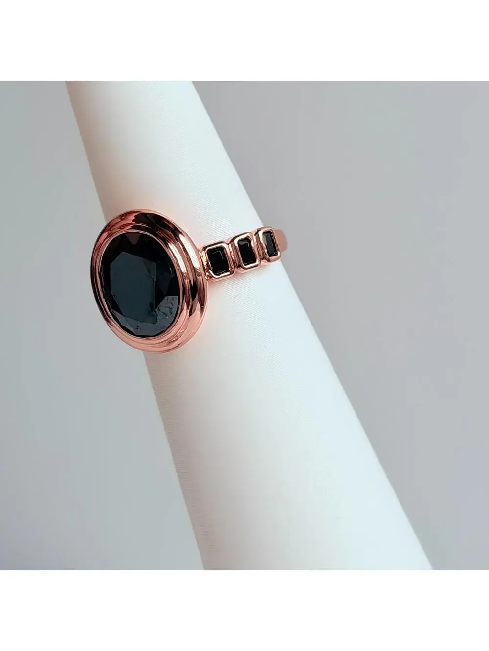 Bomb Party Ring Sz 8 “A Glimpse Of Wild” Bezel Black Onyx on Rose Gold BORG